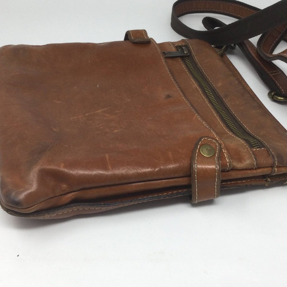 Patricia Nash Brown Distressed Leather Crossbody - Picture 5 of 13